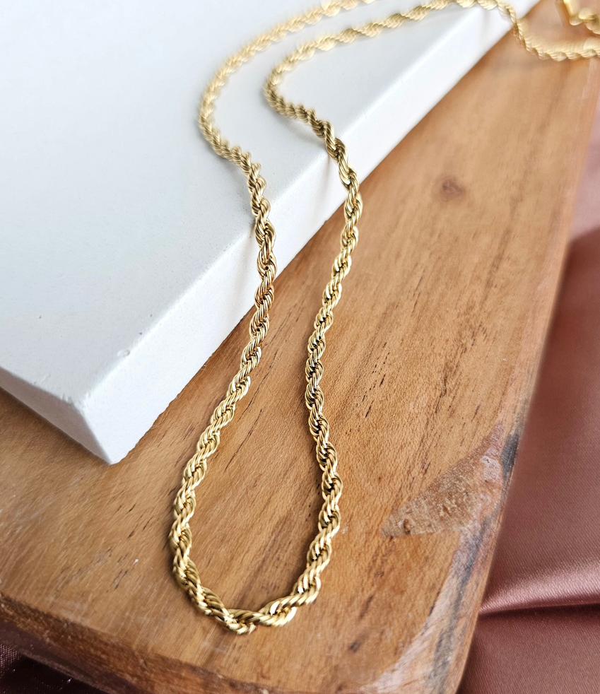 Luxe Gold Rope Chain