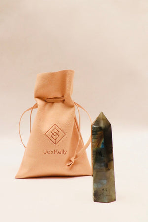 Labradorite Crystal Point (with bag)